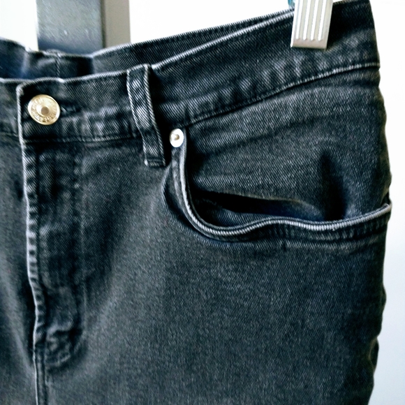 TOMMY HILFIGER Whiskered High Rise Jeans - Picture 9 of 10